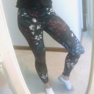 Cute Athletic/yoga pants